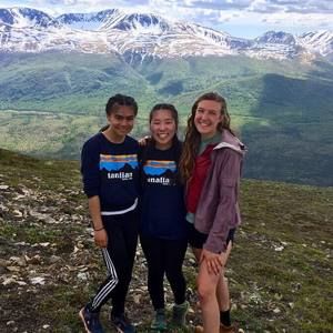 Meet your Posher, Shania